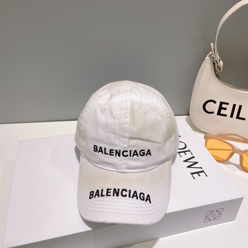 BALENCIAGA